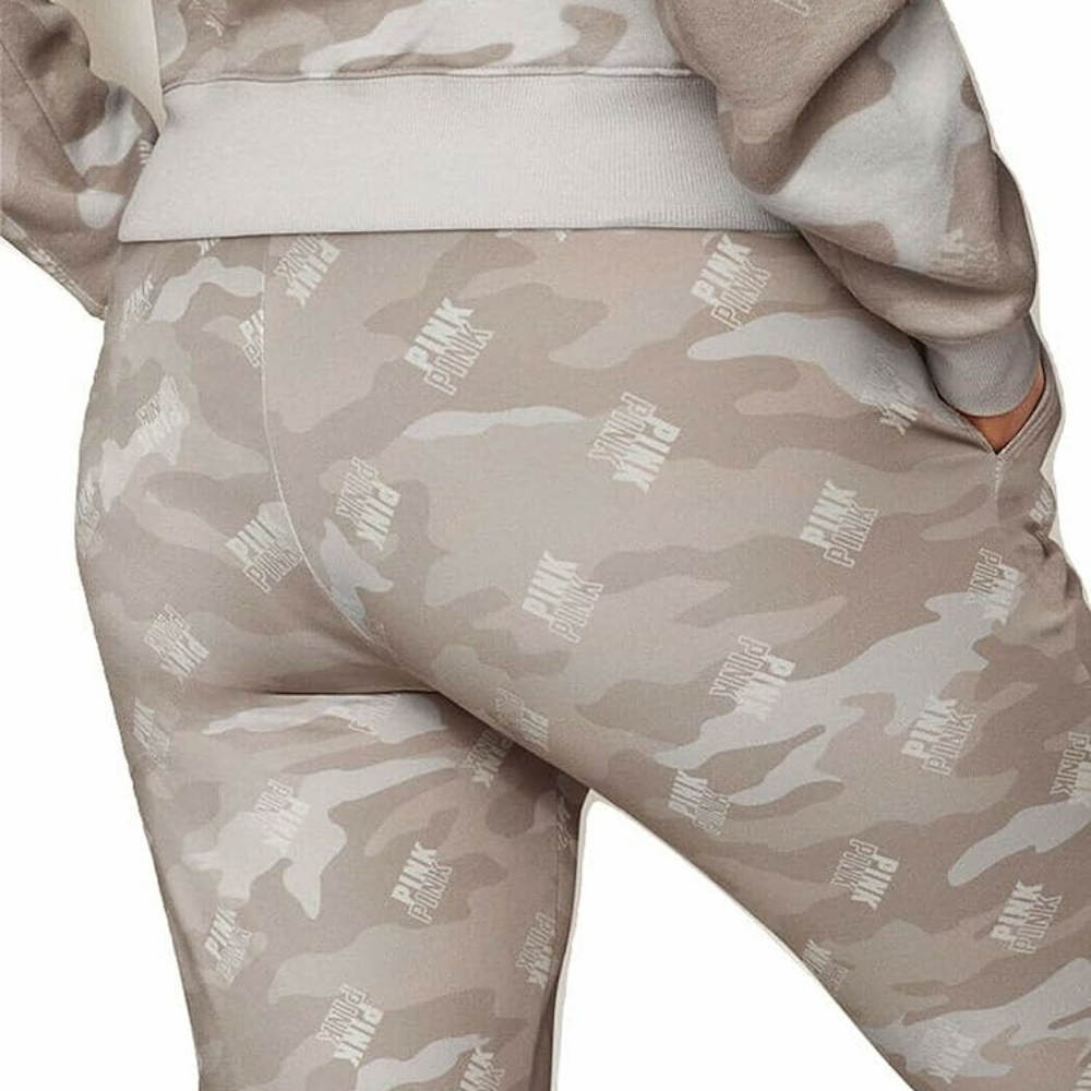 RARE PINK camo leggings